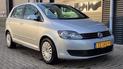 Grijs Occasion 2009 VW Golf Plus Cross Comfortline MPV | € 4.450 (Eerlijke prijs)