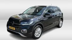 Zwart Gebruikt 2023 VW T-Cross R-line SUV | € 27.450 (Eerlijke prijs)