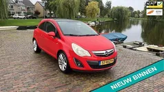 Rood Gebruikt 2011 Opel Corsa Color Edition Hatchback | € 3.495 (Eerlijke prijs)