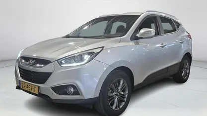 Grijs Gebruikt 2015 Hyundai ix35 SUV | € 12.740 (Eerlijke prijs)