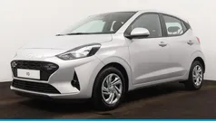 Grijs Nieuw 2024 Hyundai i10 Comfort Hatchback | € 20.940 (Eerlijke prijs)