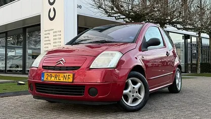 Rood Gebruikt 2005 Citroën C2 Attraction Hatchback | € 1.450 (Eerlijke prijs)
