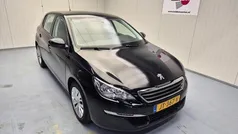 Zwart Gebruikt 2016 Peugeot 308 Hatchback | € 7.740 (Eerlijke prijs)