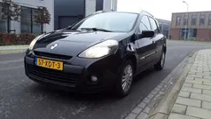 Zwart, metallic lak Gebruikt 2012 Renault Clio IV Collection Hatchback | € 3.850 (Eerlijke prijs)