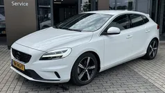 Gebruikt 2018 Volvo V40 Business Edition Stationwagen | € 18.950 (Eerlijke prijs)
