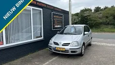 Grijs Gebruikt 2004 Nissan Almera Tino Visia MPV | € 1.650 (Eerlijke prijs)