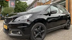 Zwart Gebruikt 2018 Peugeot 2008 SUV | € 12.995 (Eerlijke prijs)