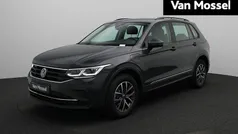 Gebruikt 2022 VW Tiguan Life SUV | € 34.400 (Eerlijke prijs)