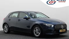 Blauw Gebruikt 2020 Mercedes A180 Business Hatchback | € 18.950 (Super prijs)
