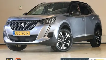 Grijs Gebruikt 2023 Peugeot 2008 GT SUV | € 24.900 (Eerlijke prijs)