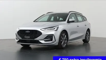 Grijs Gebruikt 2023 Ford Focus ST-Line Stationwagen | € 22.330 (Goede deal)