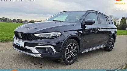 Occasion Fiat Tipo Cross 131 PK (96 kW) 2023 Zwart (metallic) Stationwagen