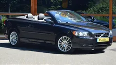 Zwart Gebruikt 2006 Volvo C70 Momentum Cabriolet | € 9.950 (Eerlijke prijs)