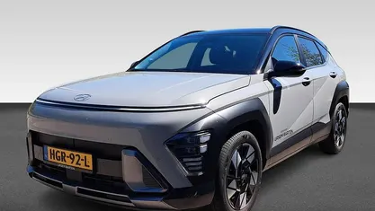 Grijs Gebruikt 2025 Hyundai Kona Comfort SUV | € 32.730 (Eerlijke prijs)