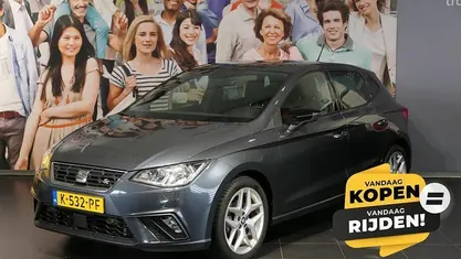 Grijs (metallic) Occasion 2021 Seat Ibiza Business Hatchback | € 16.295 (Eerlijke prijs)