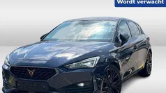Blauw Gebruikt 2022 Cupra Leon VZ Hatchback | € 27.950 (Eerlijke prijs)