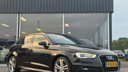 Zwart Occasion 2013 Audi A3 Sportback S-Line Hatchback | € 8.350 (Goede deal)