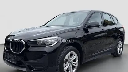 Zwart Gebruikt 2021 BMW X1 Comfort Edition SUV | € 24.900 (Goede deal)