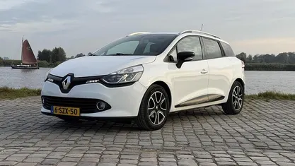 Wit Gebruikt 2014 Renault Clio GrandTour Expression Stationwagen | € 6.650 (Eerlijke prijs)