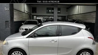 Occasion Lancia Ypsilon Silver 86 PK (63 kW) 2011 Hatchback