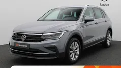 Grijs Gebruikt 2022 VW Tiguan Business SUV | € 26.900 (Goede deal)