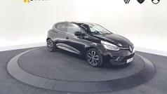 Zwart Gebruikt 2017 Renault Clio IV Intens Hatchback | € 10.900 (Eerlijke prijs)