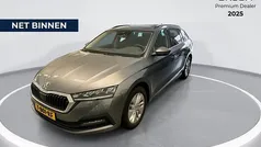 Gebruikt 2023 Skoda Octavia Business Line Stationwagen | € 25.440 (Eerlijke prijs)