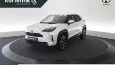 Wit Gebruikt 2022 Toyota Yaris Cross Executive SUV | € 26.950 (Eerlijke prijs)