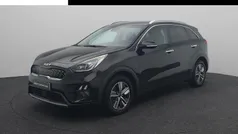 Zwart Gebruikt 2022 Kia Niro SUV | € 28.940 (Eerlijke prijs)