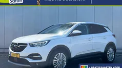 Wit Gebruikt 2020 Opel Grandland X Innovation SUV | € 18.735 (Eerlijke prijs)