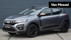 Gebruikt 2025 Dacia Sandero Extreme Hatchback | € 24.940 (Eerlijke prijs)