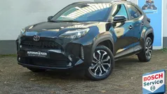 Zwart Gebruikt 2025 Toyota Yaris Cross Edition SUV | € 28.945 (Eerlijke prijs)