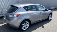 Grijs, metallic lak Gebruikt 2010 Mazda 3 Hatchback | € 4.250 (Eerlijke prijs)