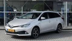 Gebruikt 2017 Toyota Auris Hybrid Stationwagen | € 18.549 (Eerlijke prijs)