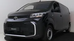 Zwart metallic Nieuw 2024 Toyota Proace Van | € 34.995 (Super prijs)