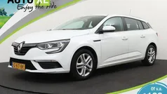 Wit Gebruikt 2019 Renault Mégane GrandTour Zen Stationwagen | € 12.940 (Eerlijke prijs)