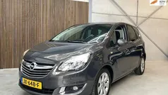 Grijs Gebruikt 2016 Opel Meriva Cosmo MPV | € 6.999 (Eerlijke prijs)