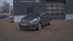 Grijs Gebruikt 2017 Kia Rio Hatchback | € 11.950 (Eerlijke prijs)