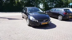 Zwart Gebruikt 2013 Volvo S60 Momentum Sedan | € 8.944 (Goede deal)