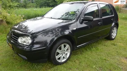 Occasion VW Golf IV Ocean 110 PK (80 kW) 2003 Zwart Hatchback