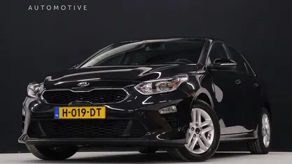 Occasion Kia Ceed 2020 Zwart Hatchback