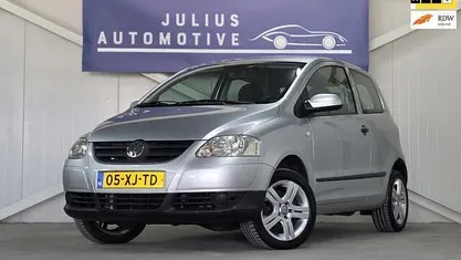 Occasion VW Fox Trendline 75 PK (55 kW) 2007 Grijs Hatchback