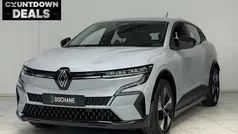 Gebruikt 2023 Renault Mégane Evolution Hatchback | € 25.740 (Eerlijke prijs)