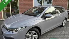 Gebruikt 2021 VW Golf VIII Life Stationwagen | € 15.799 (Eerlijke prijs)