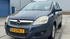 Grijs Gebruikt 2008 Opel Zafira MPV | € 2.250 (Eerlijke prijs)
