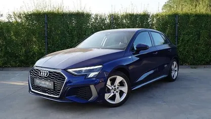 Gebruikt 2023 Audi A3 S-Line Sedan | € 28.800 (Eerlijke prijs)