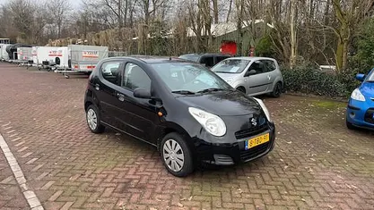 Occasion Suzuki Alto Comfort 68 PK (50 kW) 2014 Zwart (metallic) Hatchback