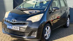 Gebruikt 2011 Toyota Verso-S Comfort MPV | € 5.850 (Eerlijke prijs)