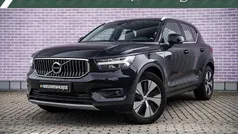 Zwart Gebruikt 2022 Volvo XC40 Inscription SUV | € 31.899 (Super prijs)