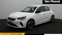 Wit Gebruikt 2023 Opel Corsa-e Hatchback | € 18.440 (Eerlijke prijs)